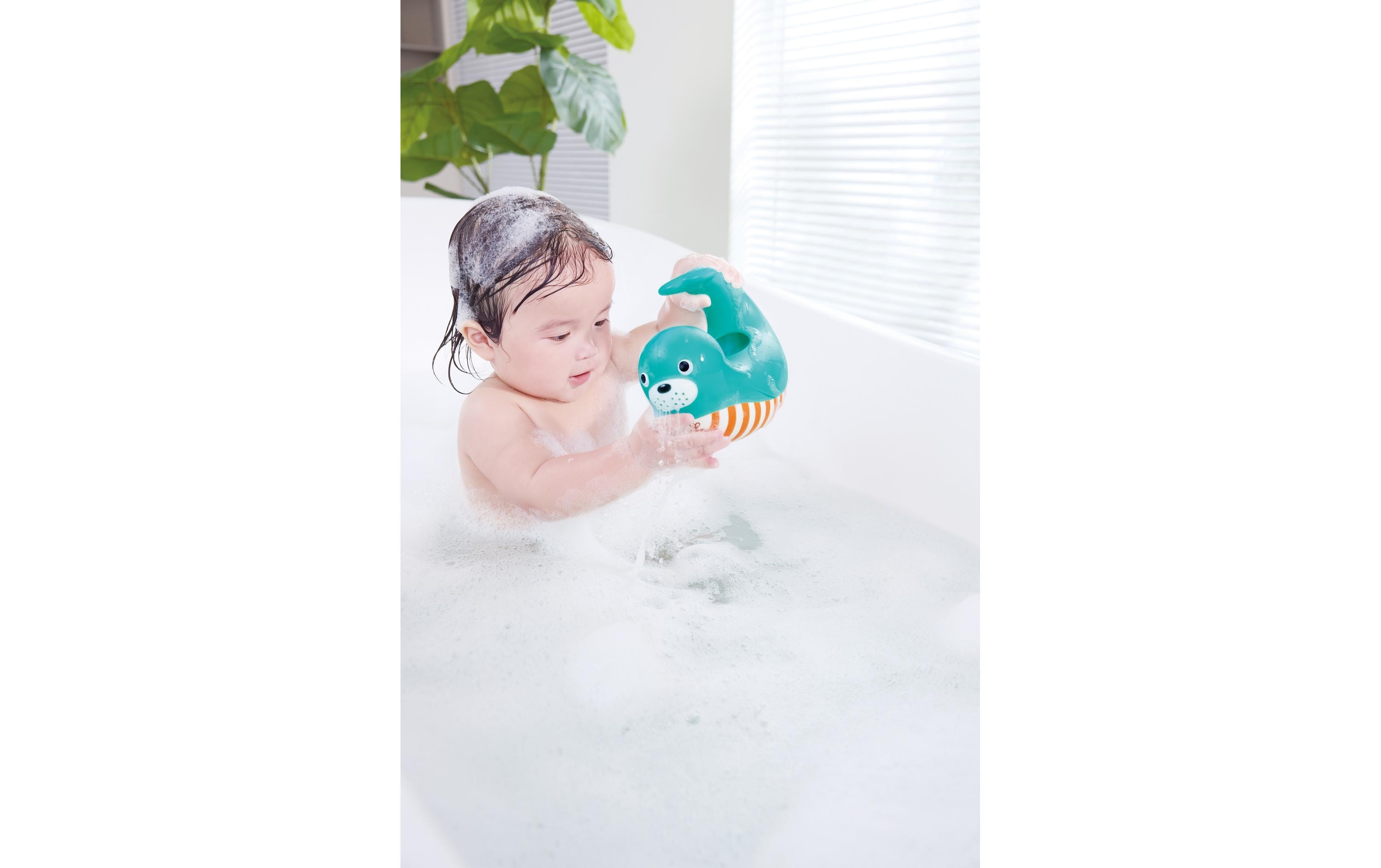 Hape Badespielzeug Seehund-Kanne