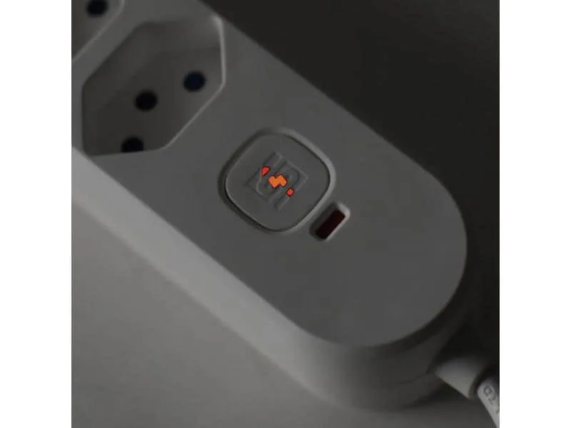 STEFFEN Steckdosenleiste IQ 3 x T13, USB-A+C, Weiss, 3 m Kabel STEFFEN Steckdosenleiste IQ 3 x T13, USB-A+C, Weiss, 3 m Kabel