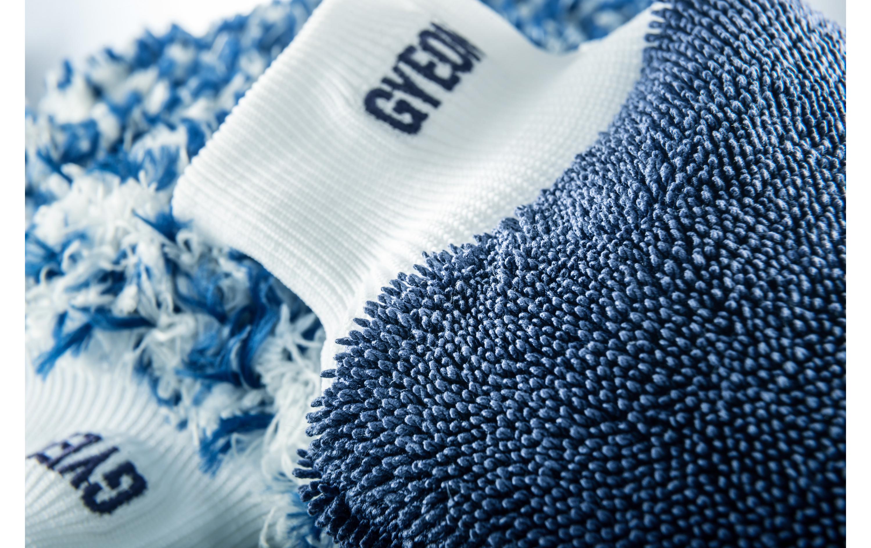 Gyeon Waschhandschuh Q2M SilkMitt