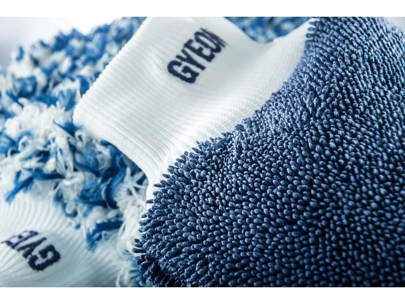 Gyeon Waschhandschuh Mikrofaser Q2M SilkMitt EVO Gyeon Waschhandschuh Mikrofaser Q2M SilkMitt EVO
