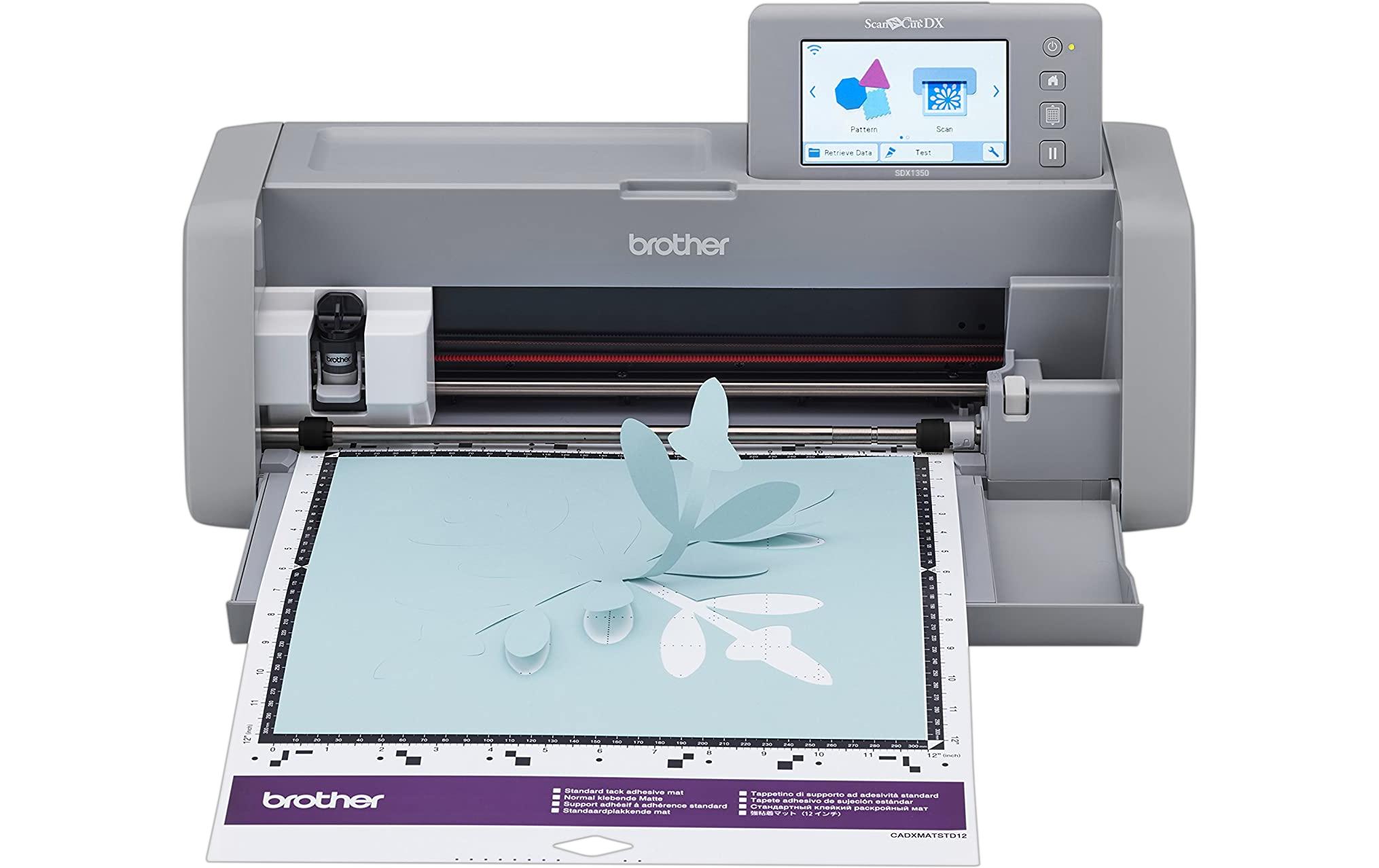 Brother Schneideplotter ScanNCut DX1350 mit integriertem Scanner Brother Schneideplotter ScanNCut DX1350 mit integriertem Scanner