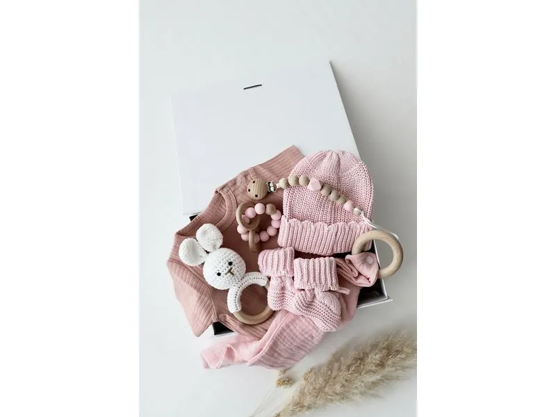 Oykami Baby Geschenkbox Rosa Palermo Hase Oykami Baby Geschenkbox Rosa Palermo Hase