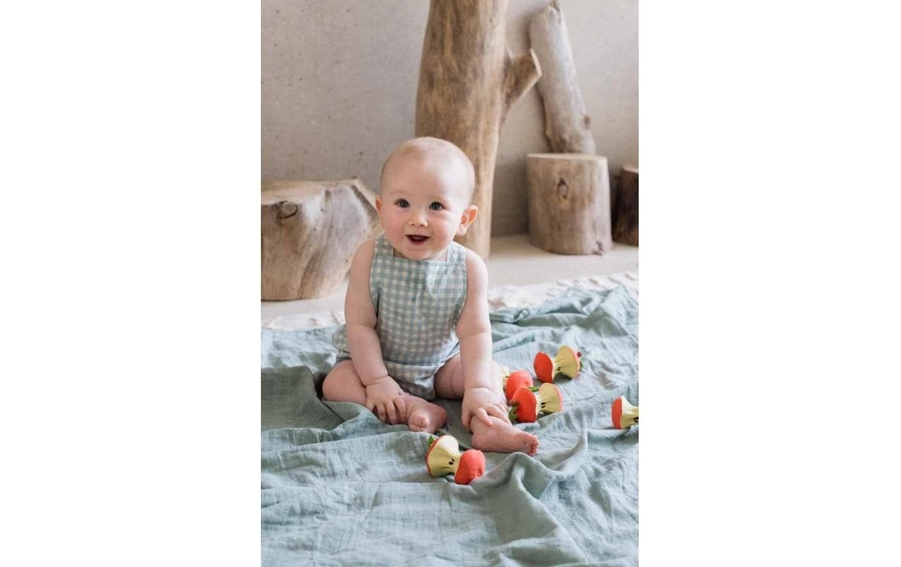 Oli&Carol Beissring Pepa the Apple