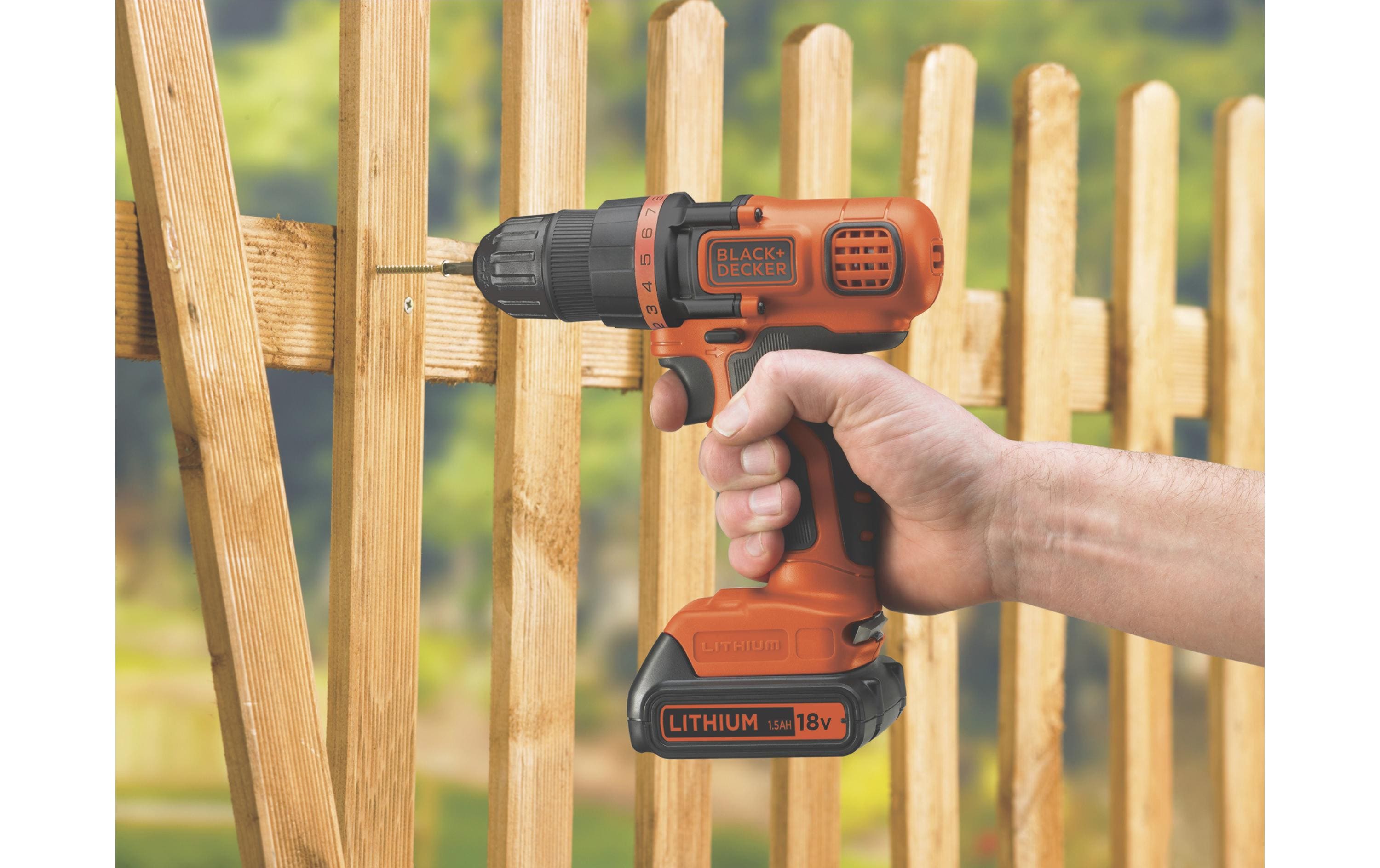 BLACK+DECKER Akku-Bohrschrauber BDCDD18N Solo 18 V