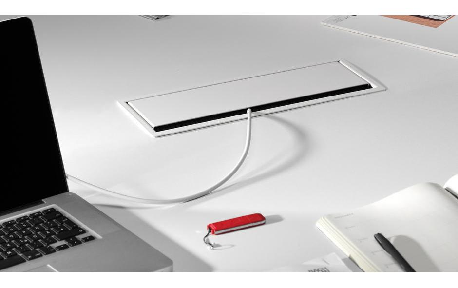 Bachmann Einbausteckerleiste CONI 2x T13, 1x ABD