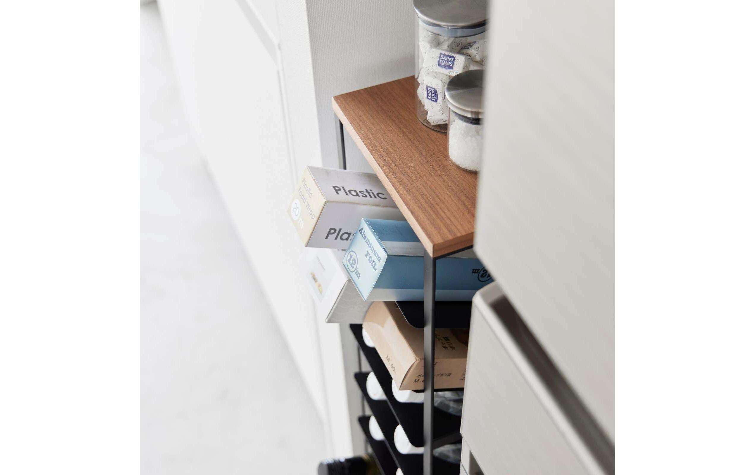 Yamazaki Flaschenregal Tower Schwarz