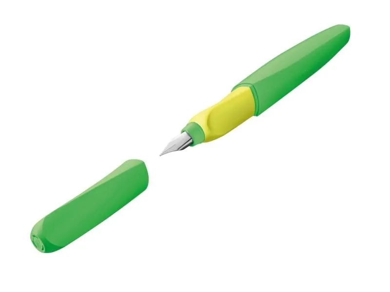 Pelikan Füllfederhalter Color Edition Medium (M), Gelb/Neongrün Pelikan Füllfederhalter Color Edition Medium (M), Gelb/Neongrün