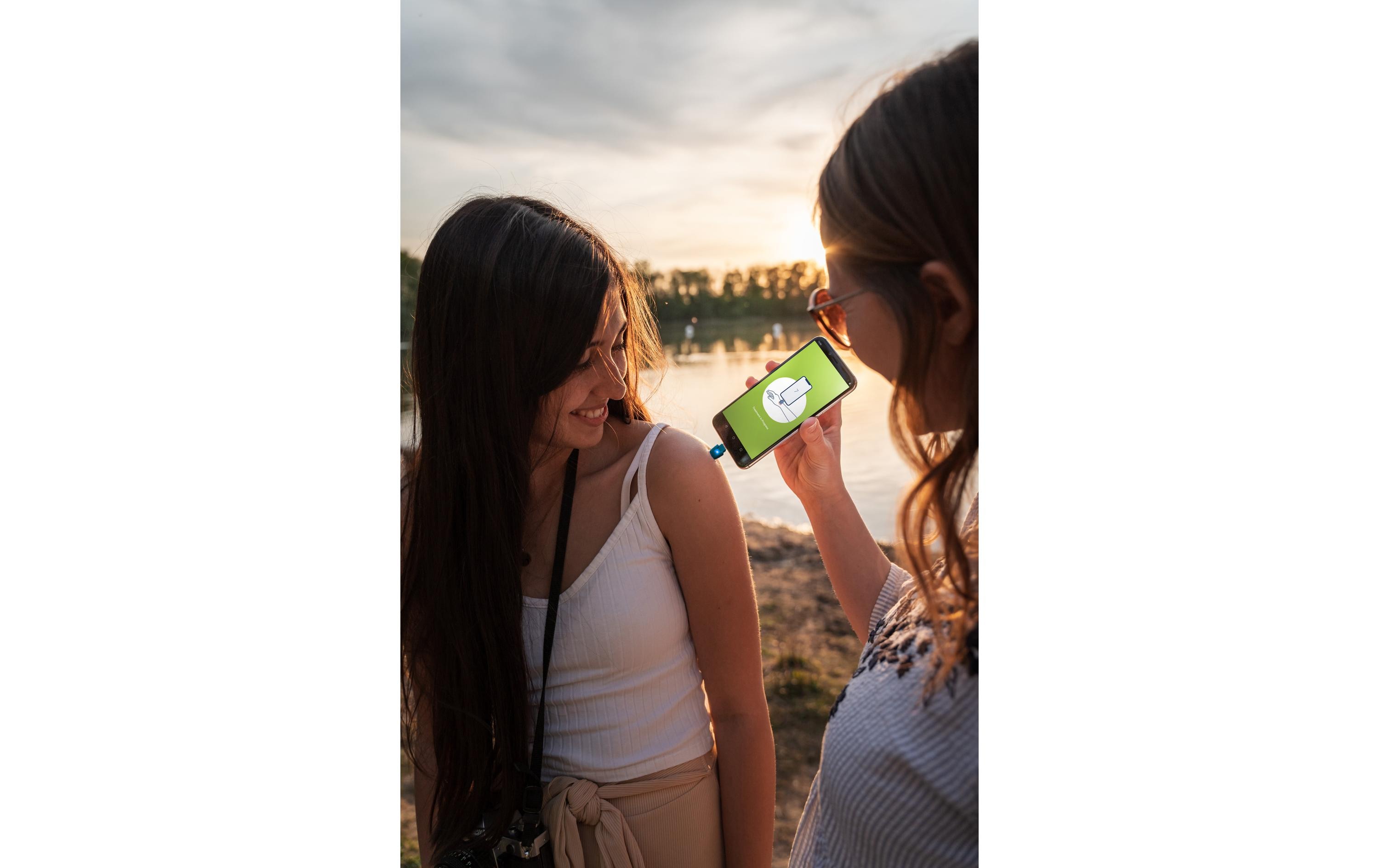 heat it® heat it classic Lightning Apple iPhone 6 s bis 14