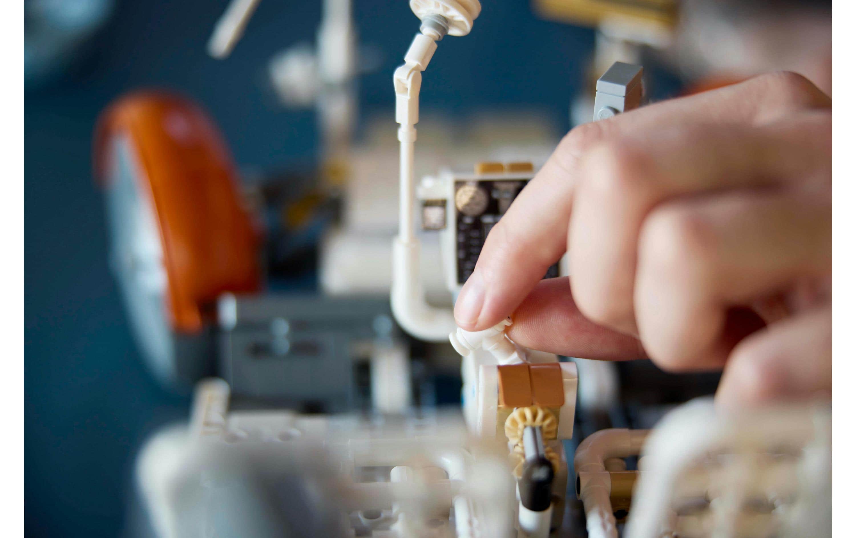 LEGO® Technic NASA Apollo Lunar Roving Vehicle (LRV) 42182