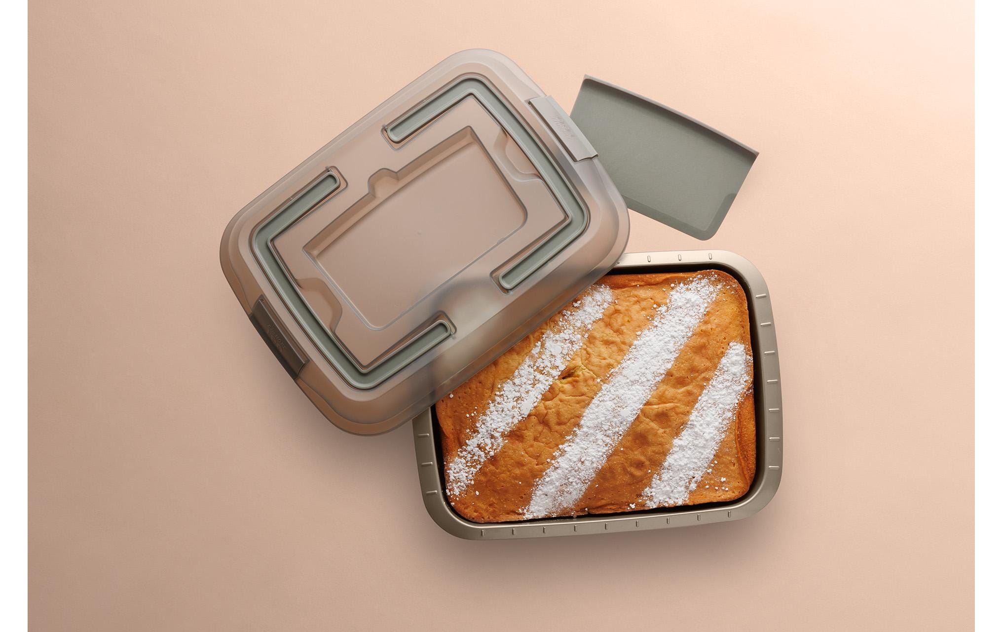 BergHOFF Cake-Backform Leo Balance mit Deckel und Spatel 38.5 x 29 cm