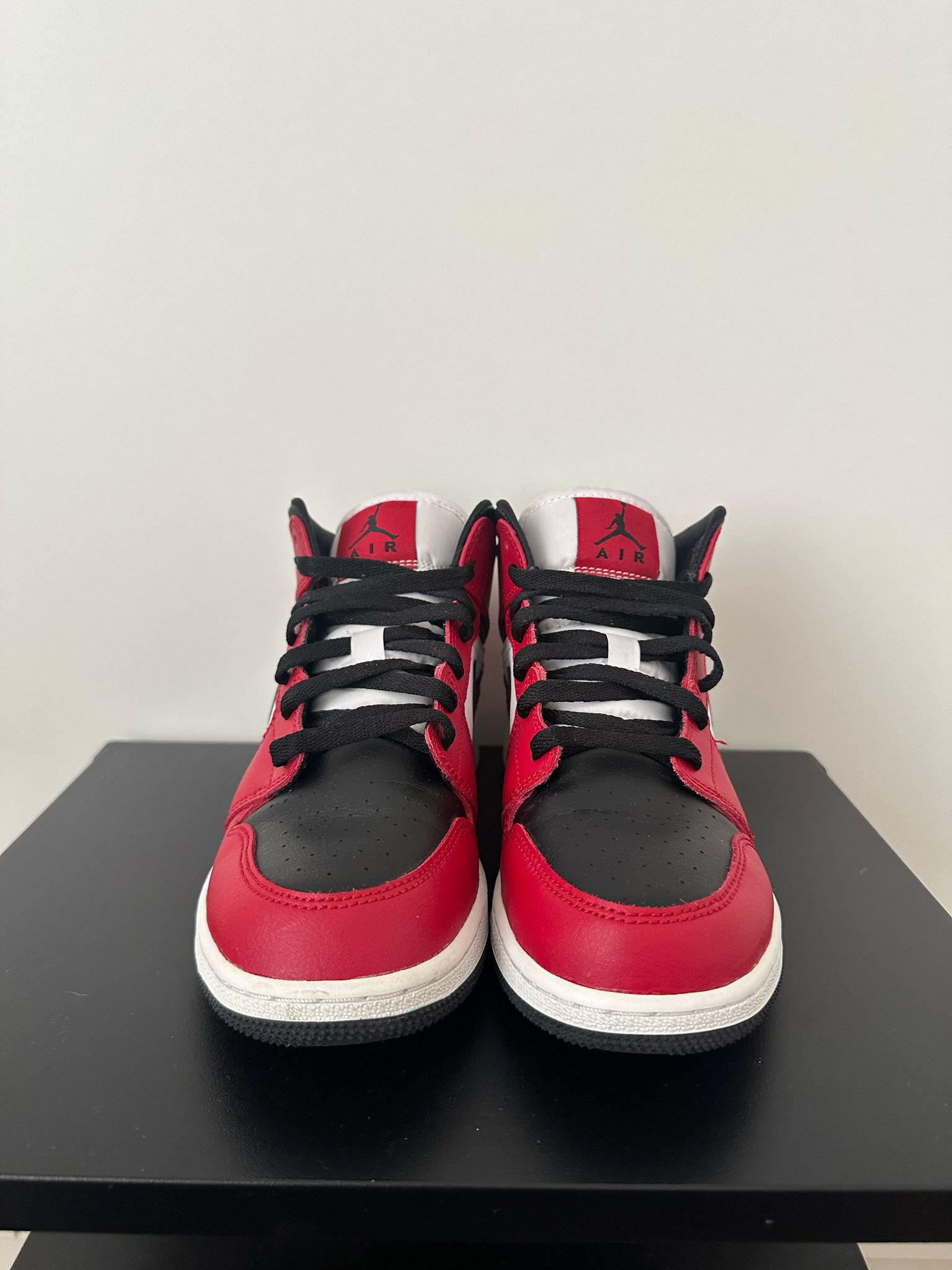 Air Jordan 1 Mid Chicago - rot/schwarz/weiss - Gr. 38
