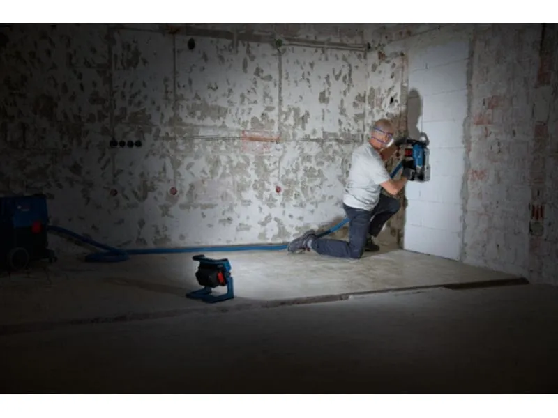 Bosch Professional Akku-LED-Scheinwerfer PRO GLI18V-5000