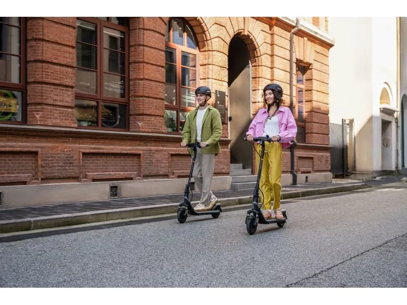 Segway-Ninebot E-Scooter E2 E II Segway-Ninebot E-Scooter E2 E II