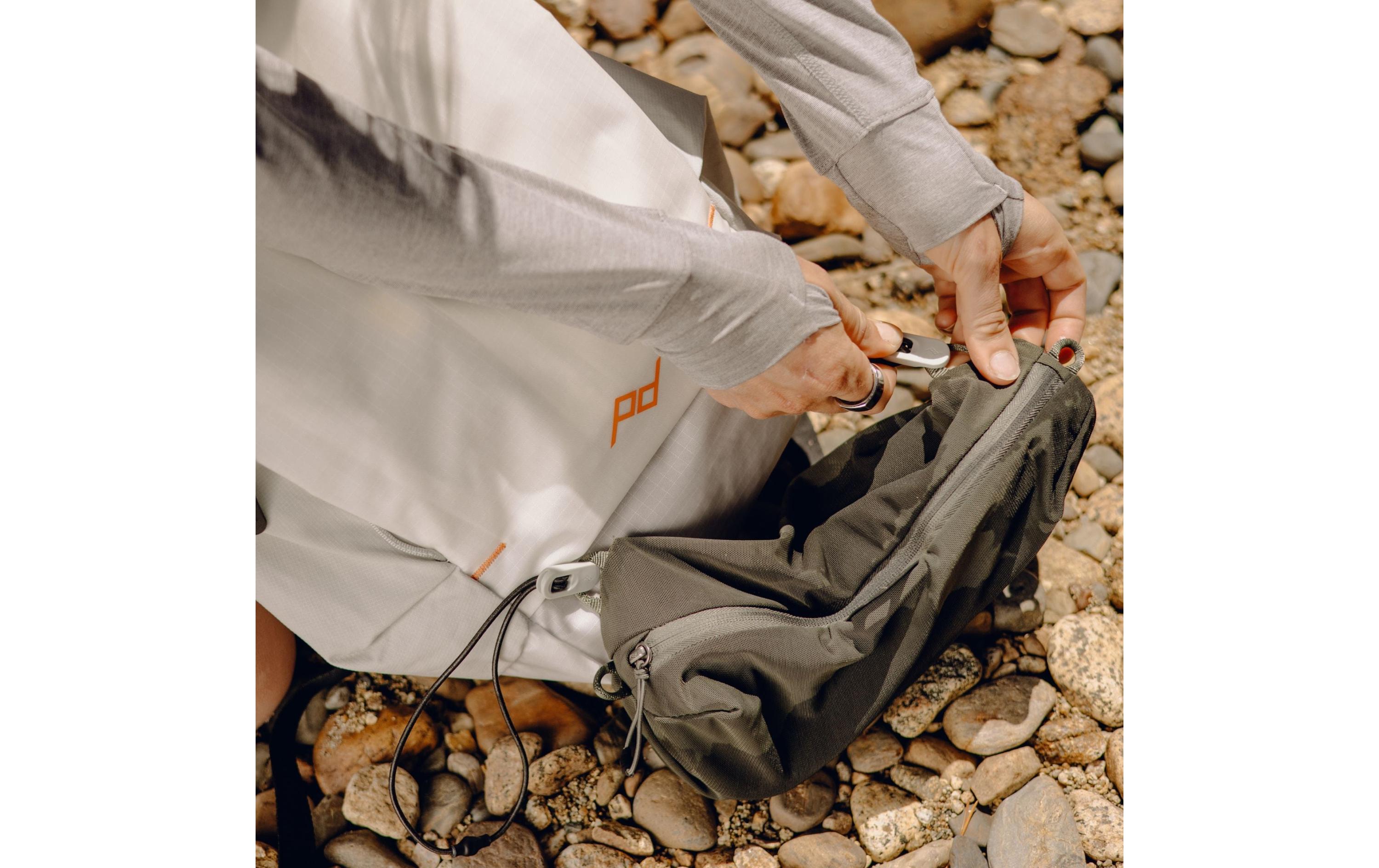 Peak Design Fotorucksack Outdoor-Rucksack 25L – Weiss