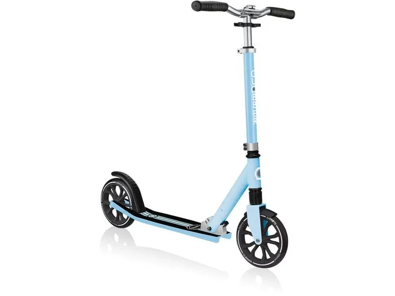GLOBBER Scooter NL 205 Pastel Blue GLOBBER Scooter NL 205 Pastel Blue