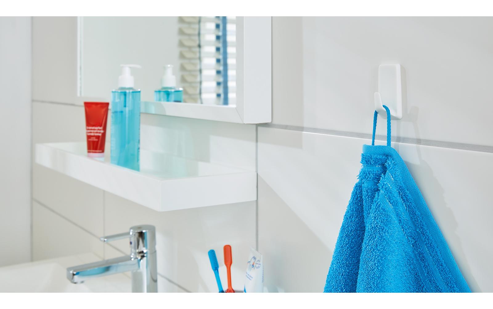 tesa Klebehaken Powerstrips S Eckig, Schwarz