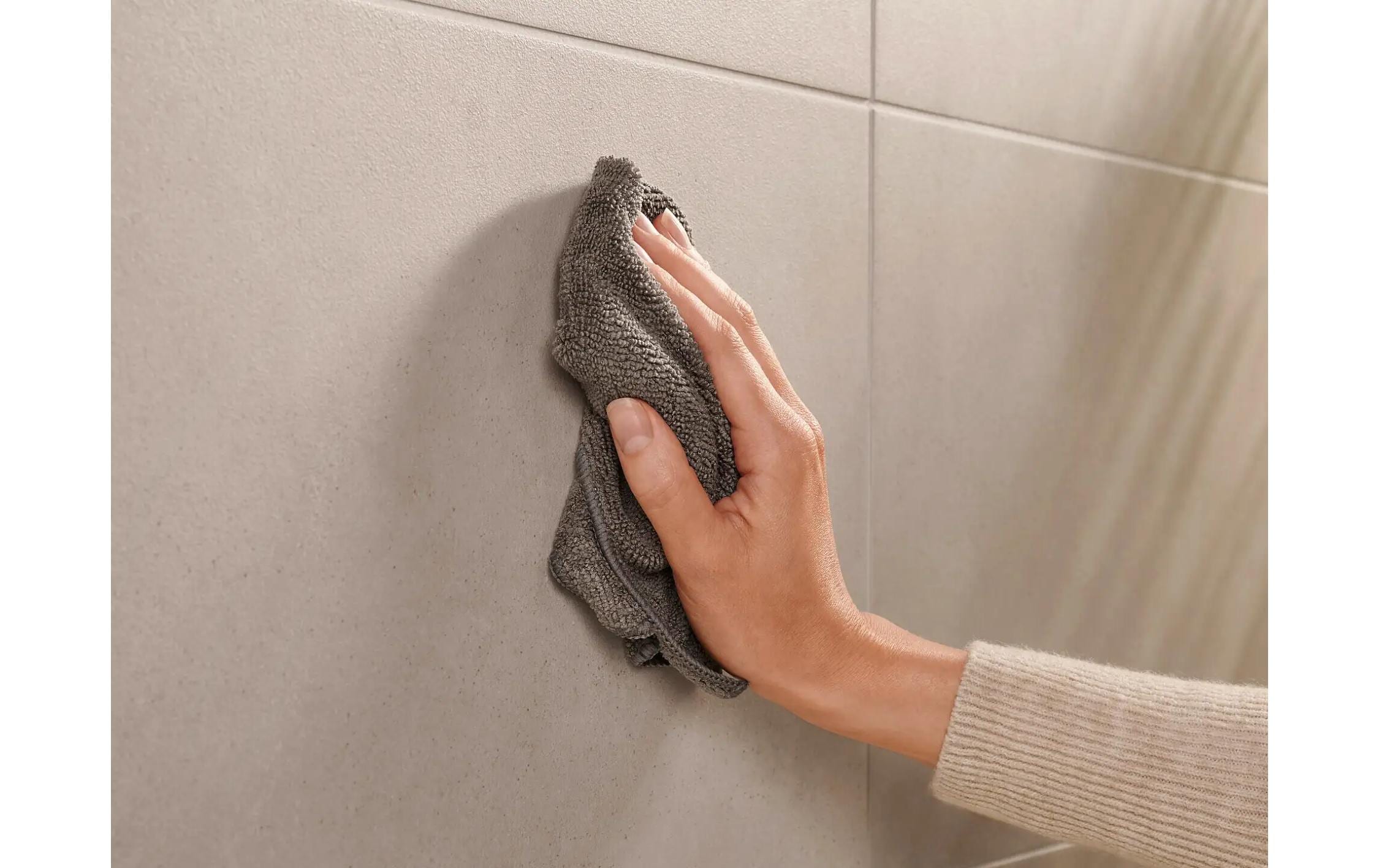 tesa Wandseifenspender Moon White 200 ml, Weiss