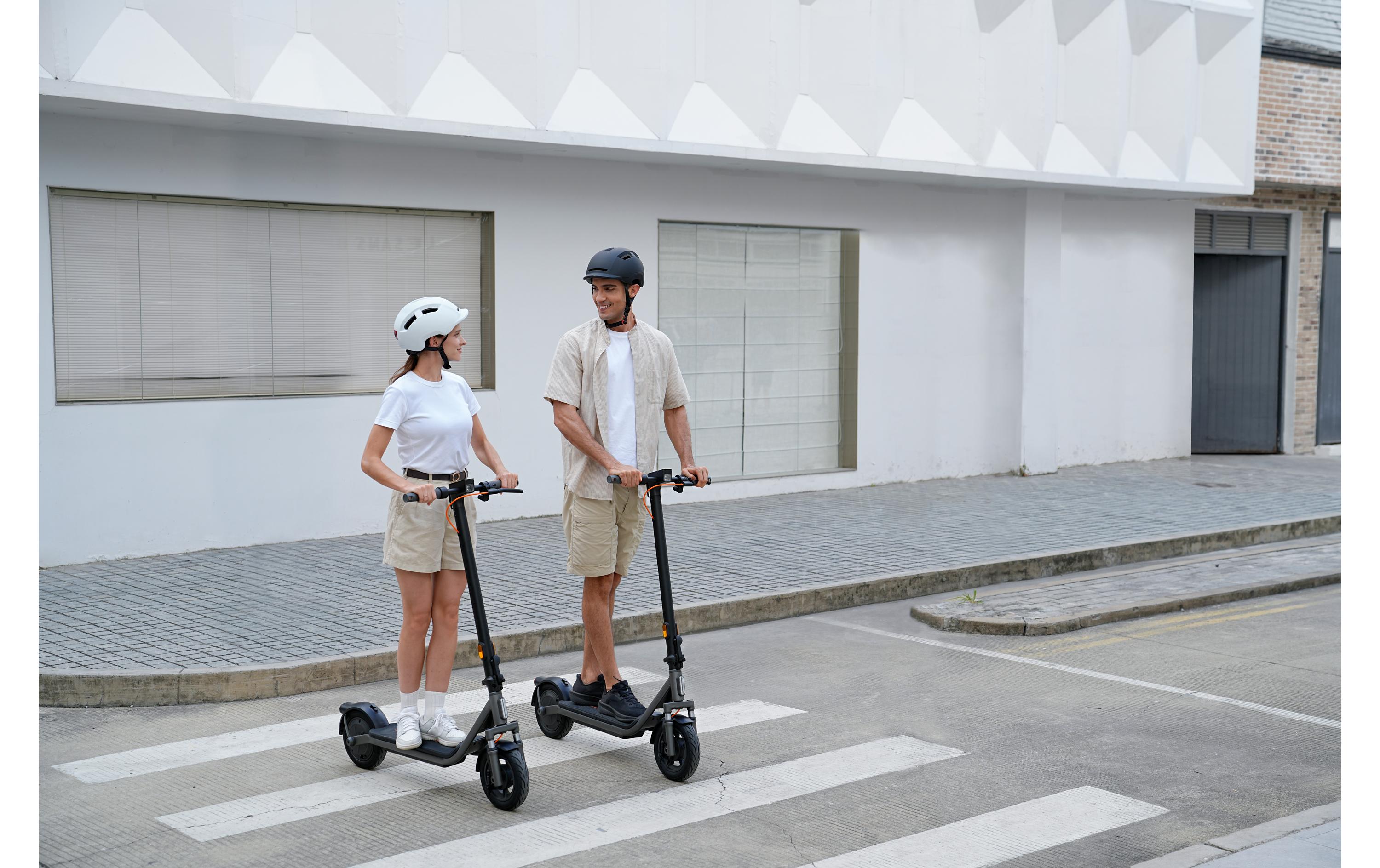 Xiaomi E-Scooter 6 Lite Swiss Edition Schwarz