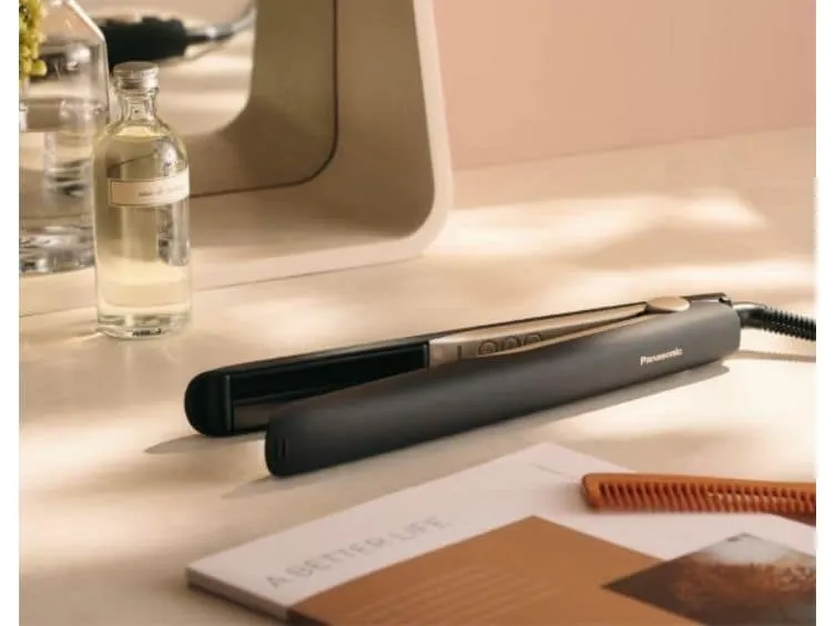 Panasonic Haarglätter nanoe Black-Champagner