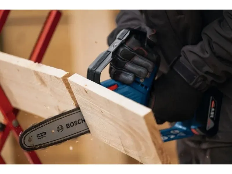 Bosch Professional Akku-Kettensäge GKE 18V-20