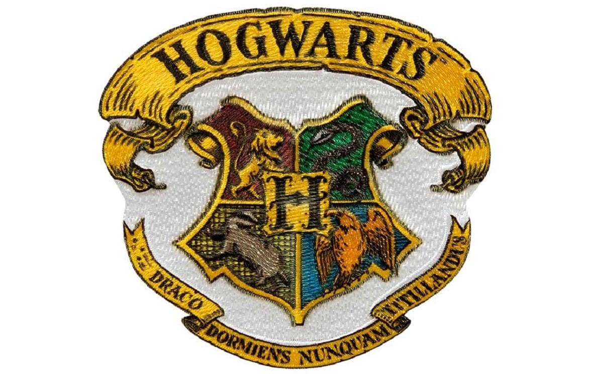 Mono-Quick Aufbügelbild Harry Potter Hogwarts Wappen 1 Stück Mono-Quick Aufbügelbild Harry Potter Hogwarts Wappen 1 Stück