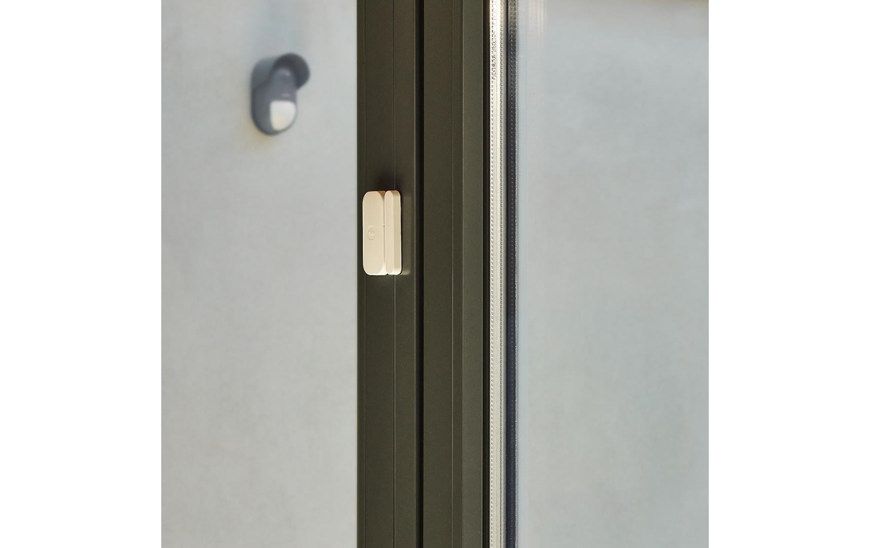 Yale Indoor Tür- und Fenstersensor Smart Alarm