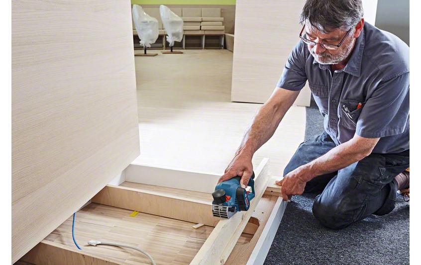 Bosch Professional Akku-Hobel GHO 12 V-20, 2x 3 Ah Kit Bosch Professional Akku-Hobel GHO 12 V-20, 2x 3 Ah Kit