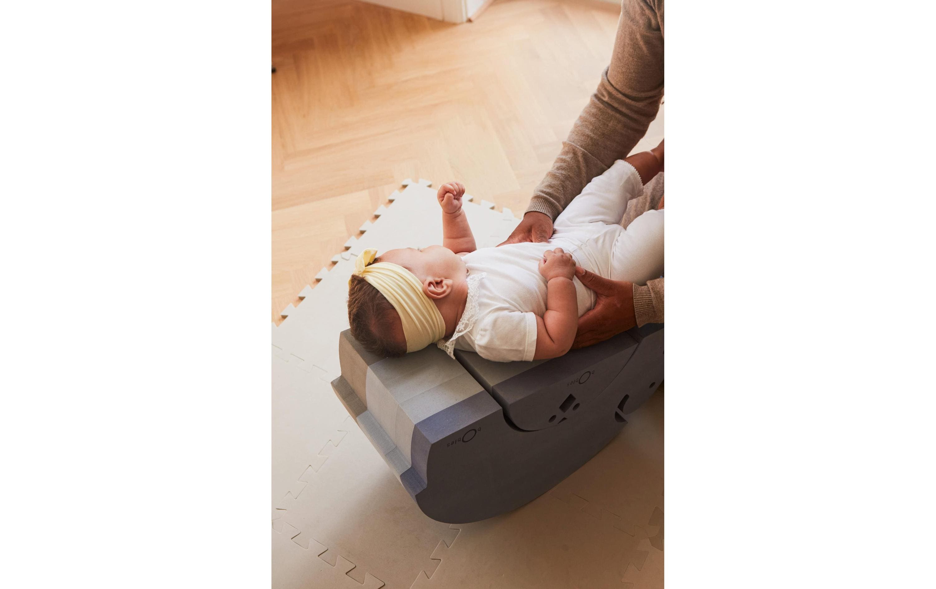 bObles Beschäftigungsspielzeug Küken Cloudy blue