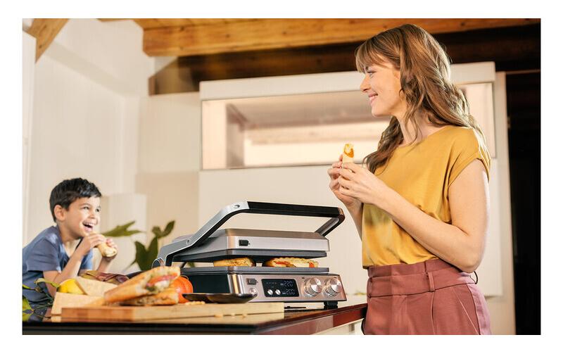 Braun Kontaktgrill MultiGrill 7 CG7044 2000 W