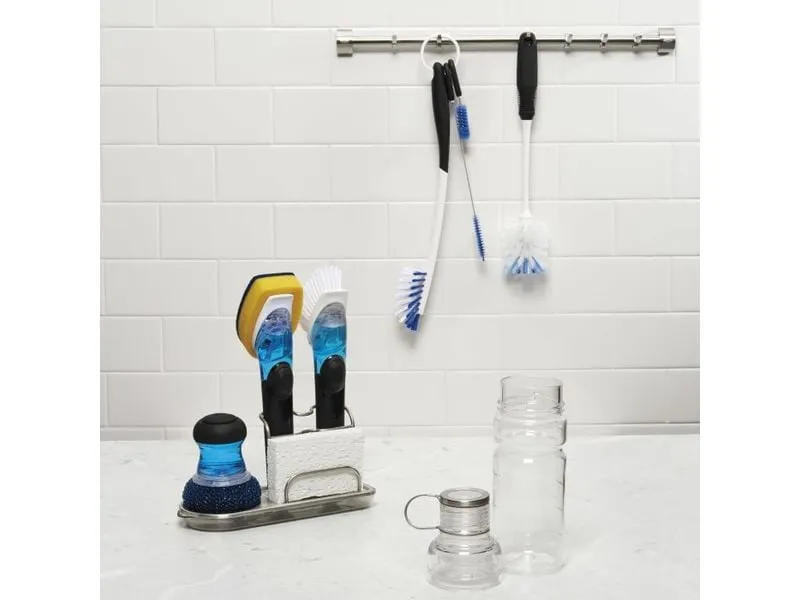 Oxo Good Grips Reinigungsset für Wasser-Sportflaschen 3-teilig Oxo Good Grips Reinigungsset für Wasser-Sportflaschen 3-teilig