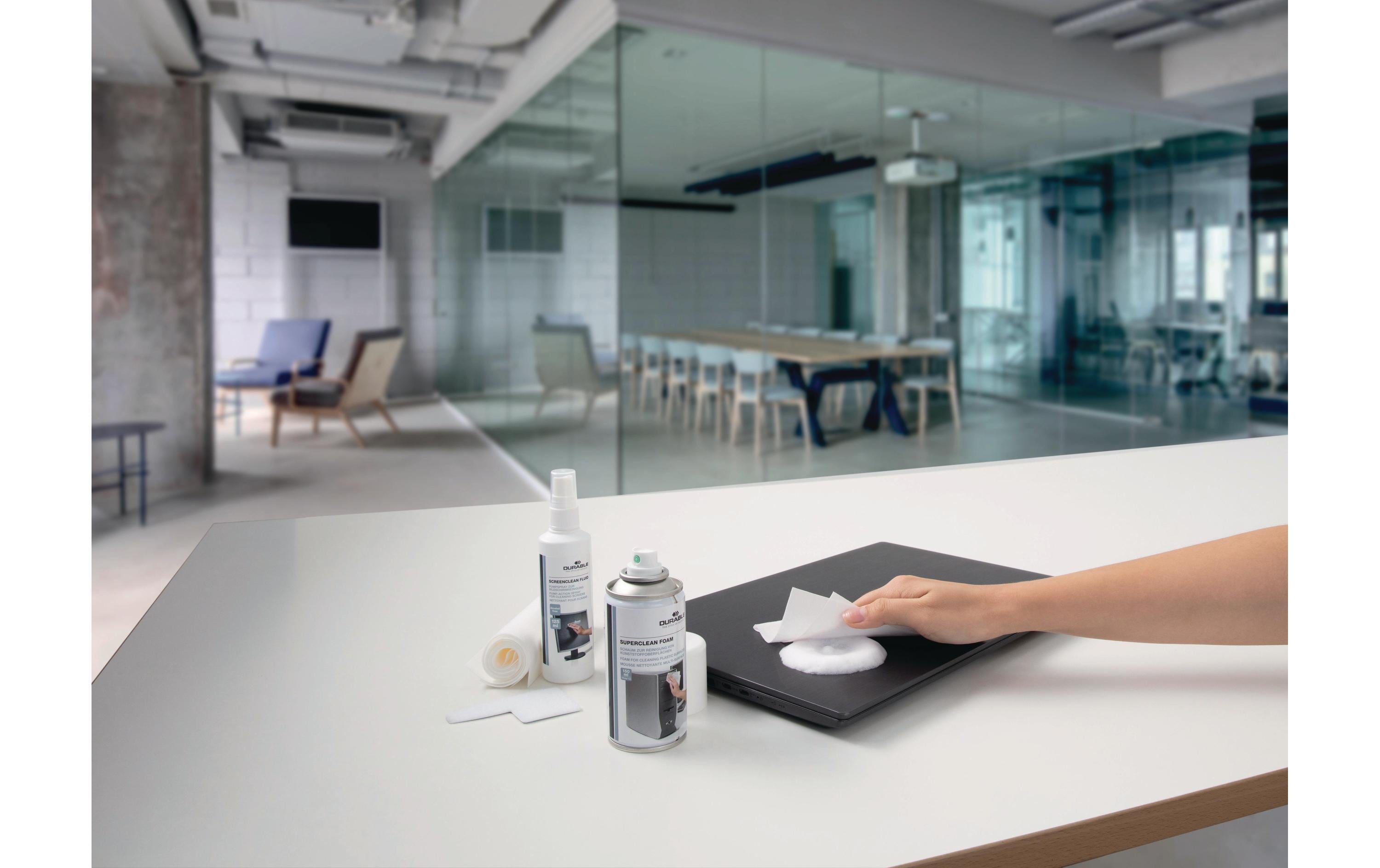 DURABLE Reinigungsspray und Tuch PC Cleaning Kit 125 ml; 150 ml DURABLE Reinigungsspray und Tuch PC Cleaning Kit 125 ml; 150 ml