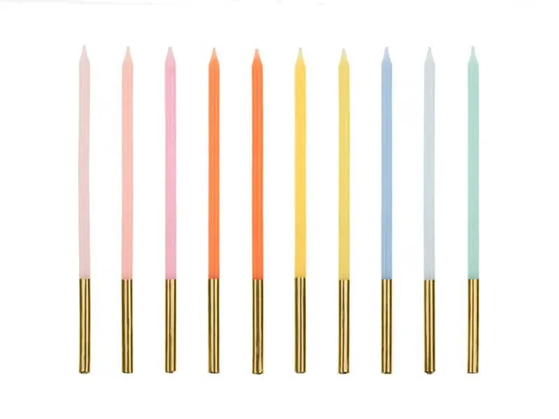 Partydeco Geburtstagskerzen glatt mehrfarbig mit Goldspitze 14 cm Partydeco Geburtstagskerzen glatt mehrfarbig mit Goldspitze 14 cm