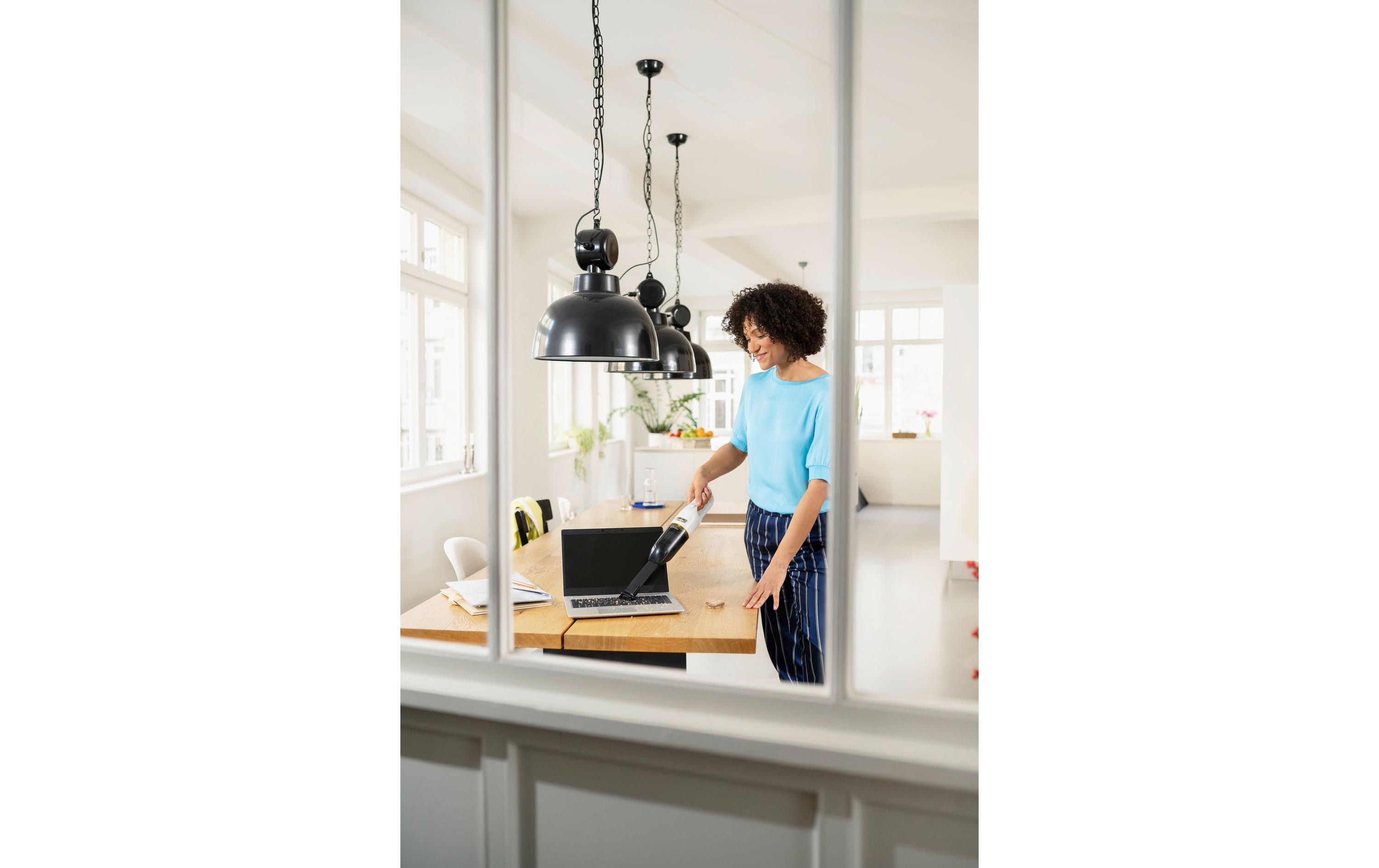 Kärcher Akku-Handsauger CVH 3 Plus Schwarz/Weiss