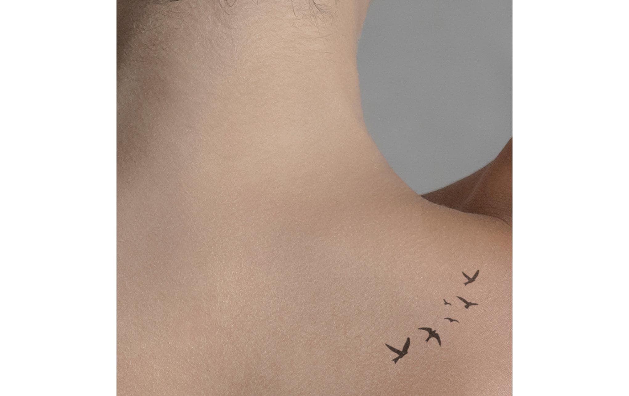minink Tattoo Fliegende Vögel Grösse: L (4.9 cm x 5.0 cm)