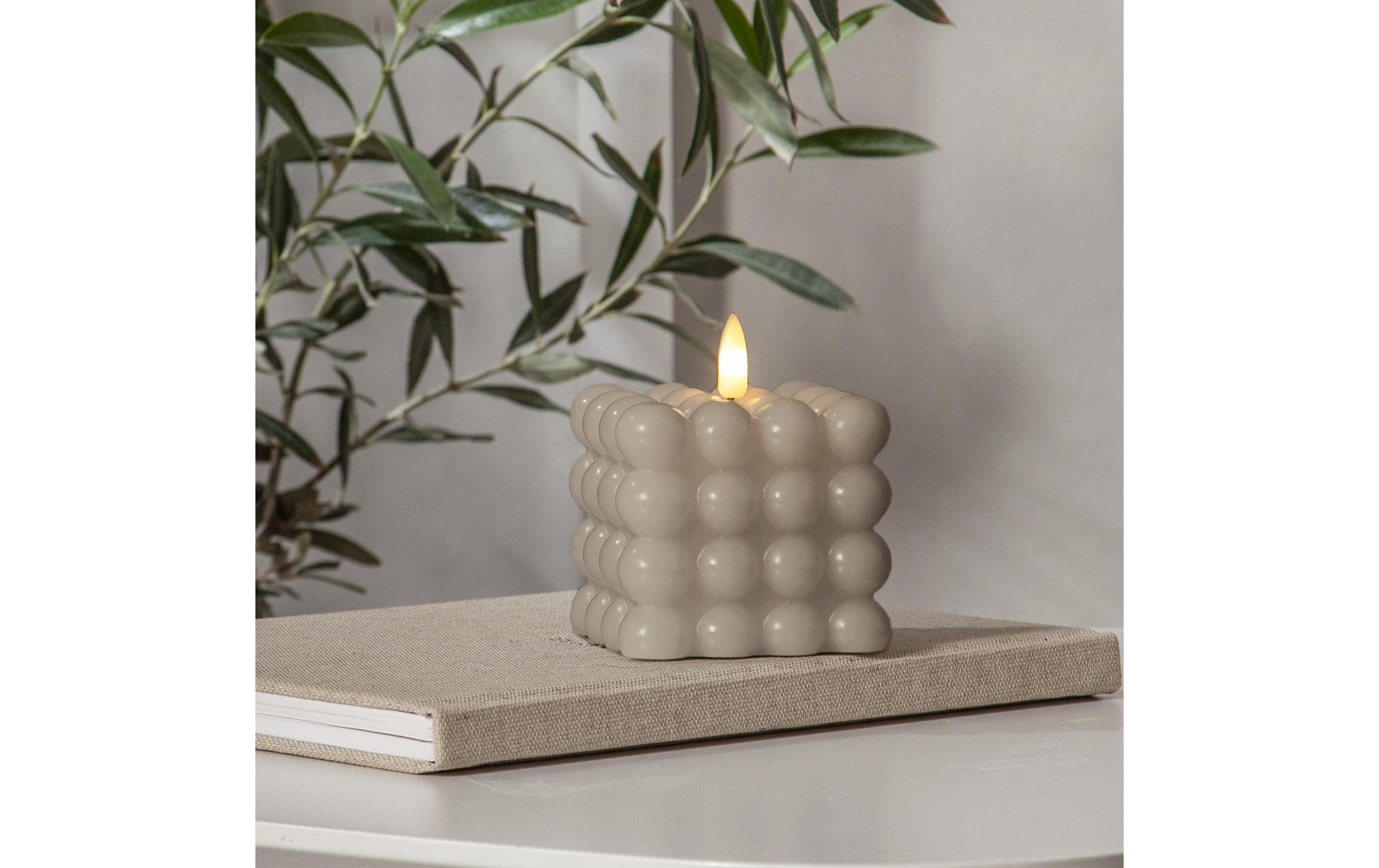 Star Trading LED-Kerze Flamme Dot, 7.5 x 7.5 x 9.5 cm, Beige