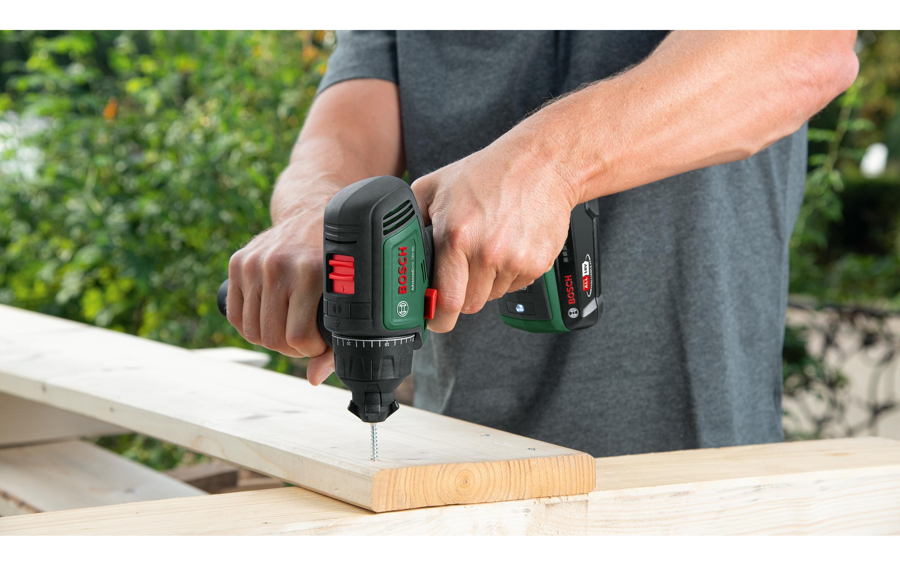 Bosch Akku-Bohrschrauber AdvancedDrill 18 V-80 Quicksnap 2 x Akku