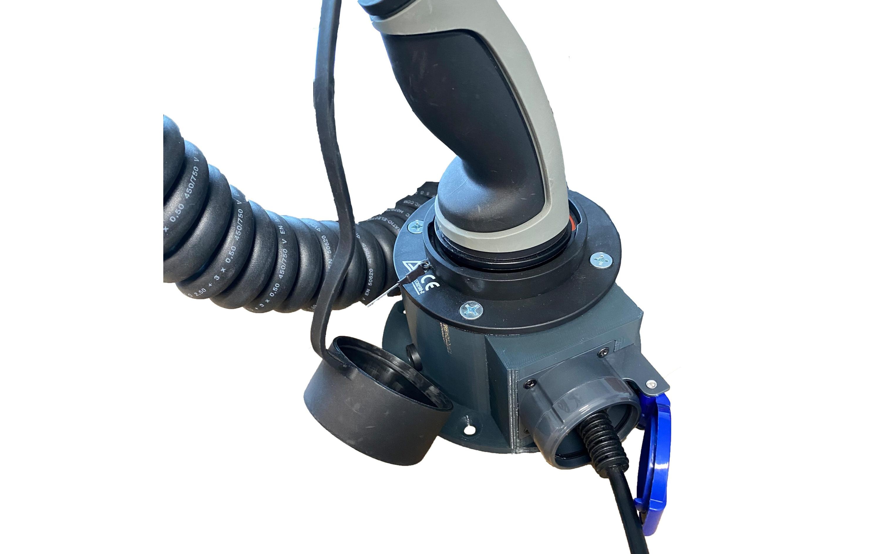 Elektroscout Adapter Typ 2 - T23 CH Steckdose Elektroscout Adapter Typ 2 - T23 CH Steckdose