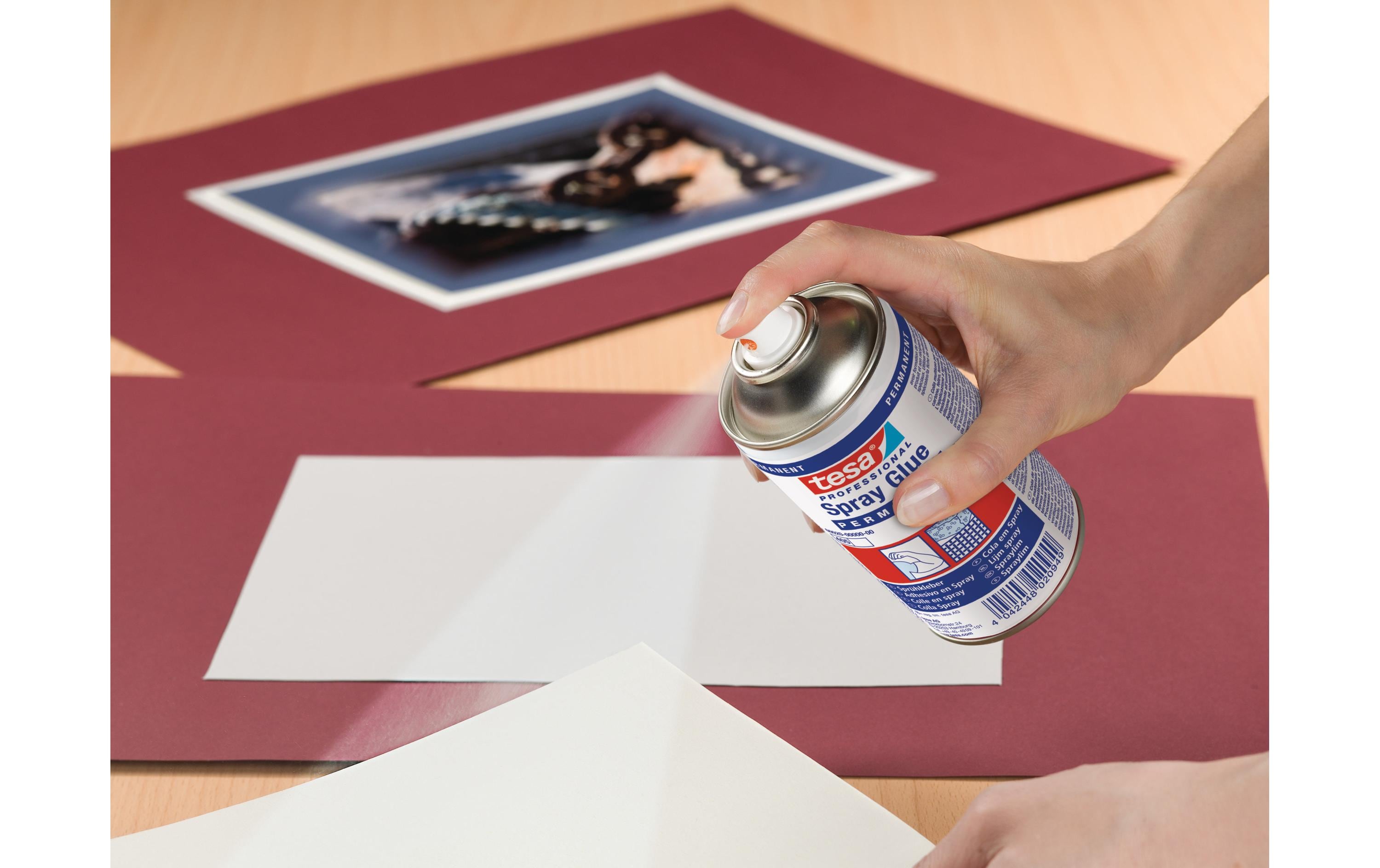 tesa Sprühkleber Permanent 300 ml, Transparent