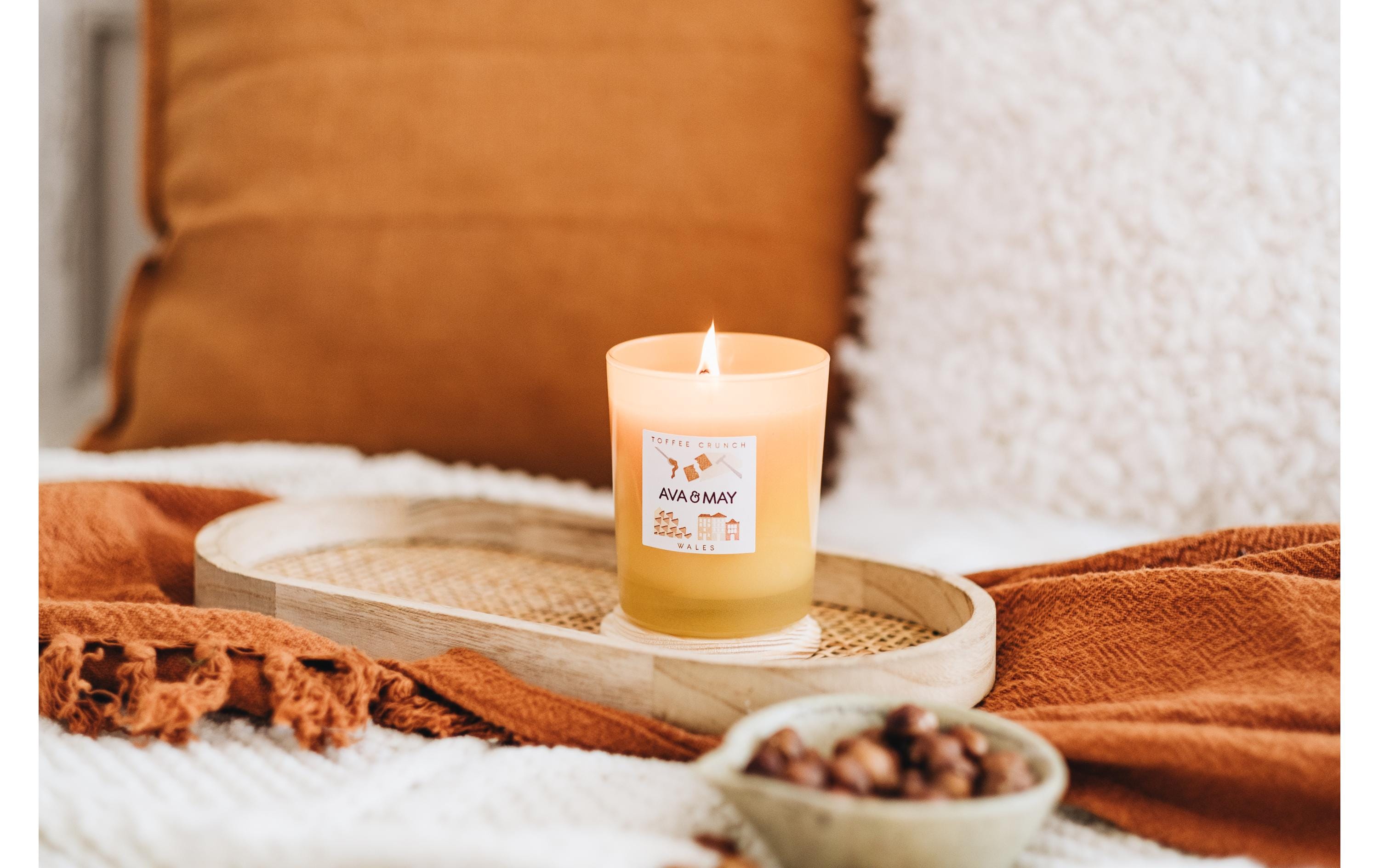 AVA & MAY Duftkerze Toffee Crunch 180 g