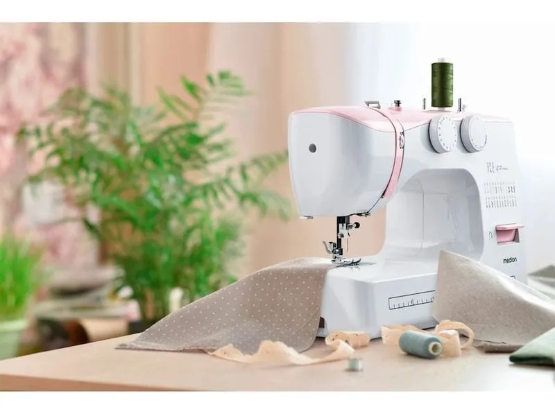 Medion Nähmaschine Life SM60 Weiss/Rosa Medion Nähmaschine Life SM60 Weiss/Rosa
