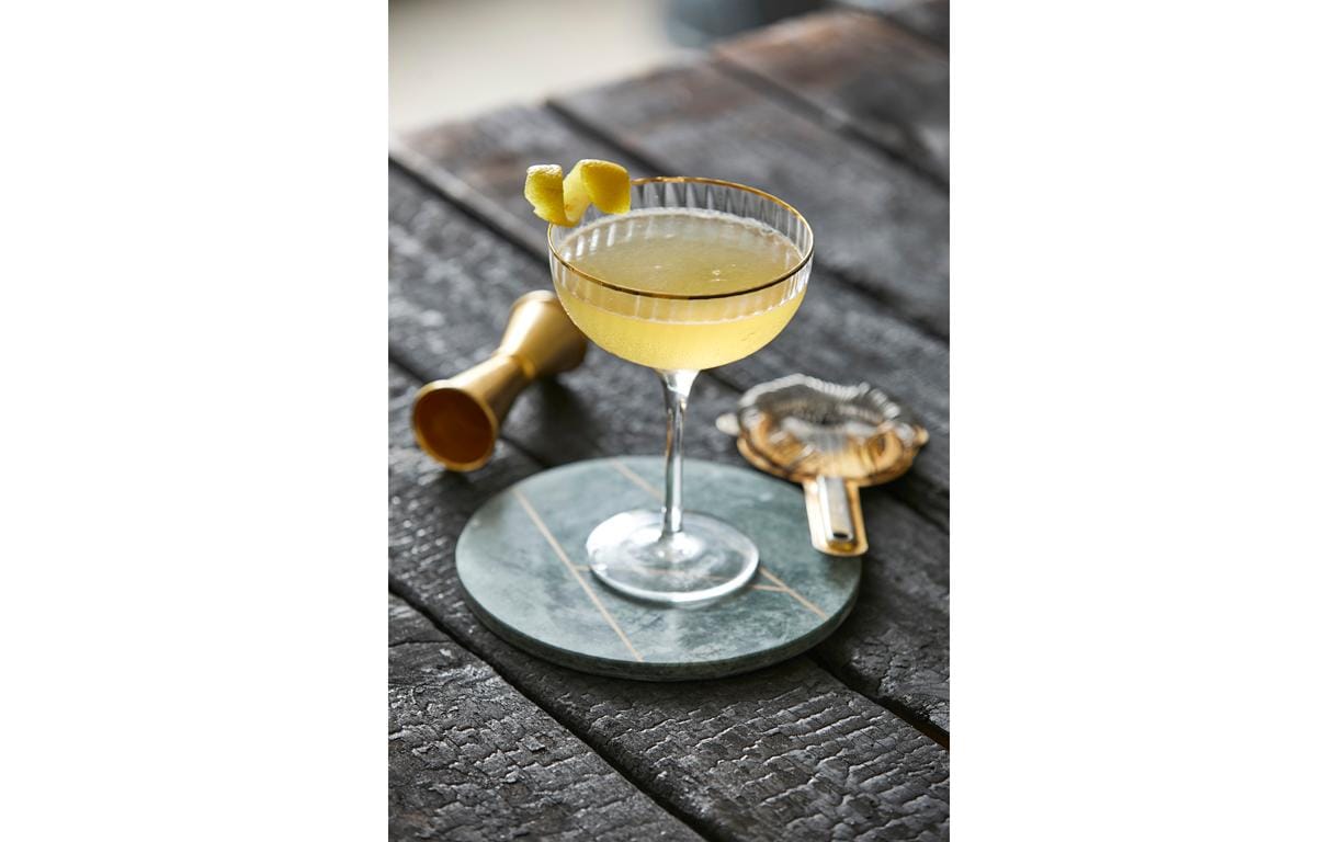 Lyngby Cocktailglas Palermo Gold 4 Stück, 31.5 cl