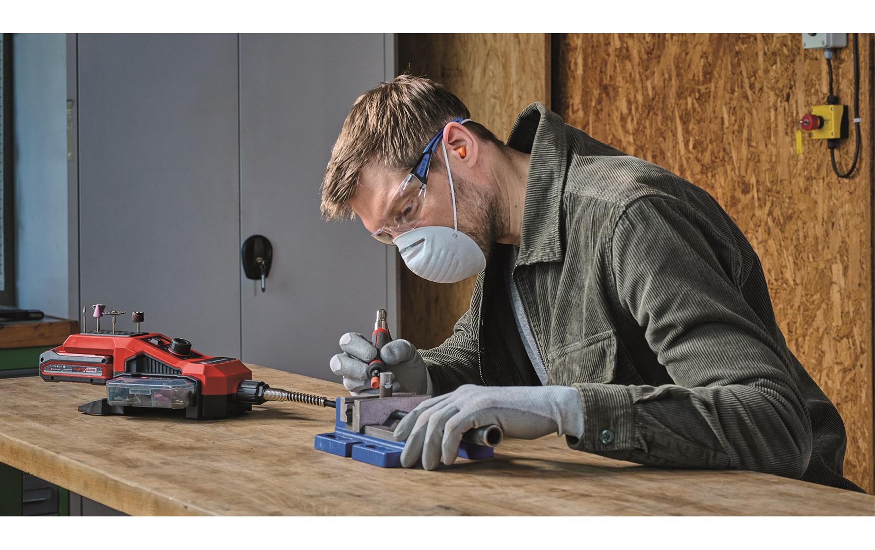 Einhell Akku-Schleif- und Gravur-Werkzeug TE-MT 18/34 Solo Einhell Akku-Schleif- und Gravur-Werkzeug TE-MT 18/34 Solo