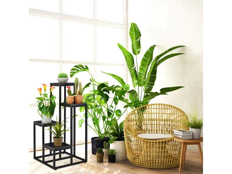 relaxdays Pflanzenständer mit 4 Ablagen 80 x 40 cm, Schwarz relaxdays Pflanzenständer mit 4 Ablagen 80 x 40 cm, Schwarz
