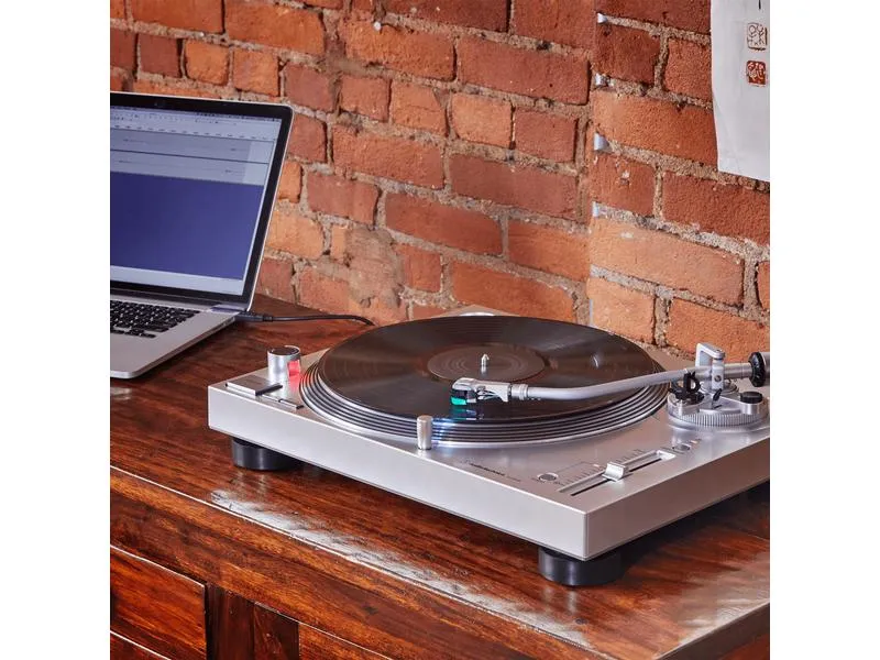 Audio-Technica Plattenspieler AT-LP120XUSB Silber Audio-Technica Plattenspieler AT-LP120XUSB Silber