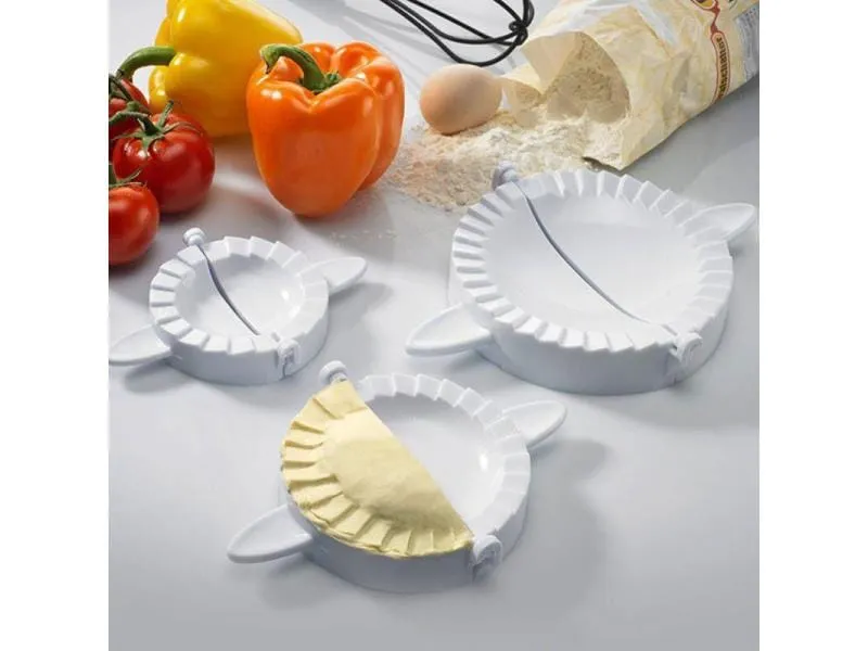 Westmark Ravioli- und Teigtaschenformer 3er-Set, Oval Westmark Ravioli- und Teigtaschenformer 3er-Set, Oval
