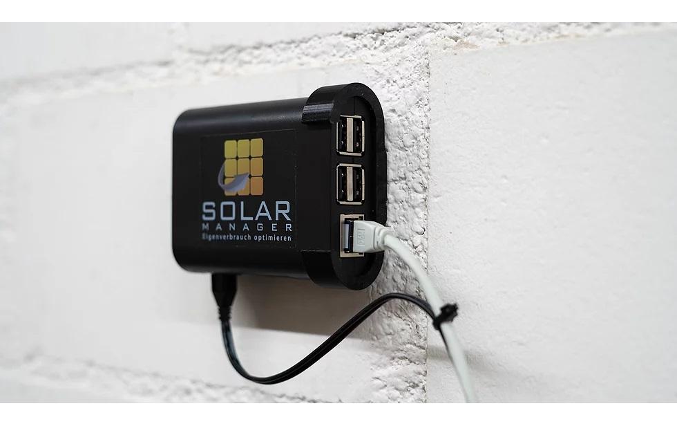 Clippy Wandhalterung zum Solar Manager