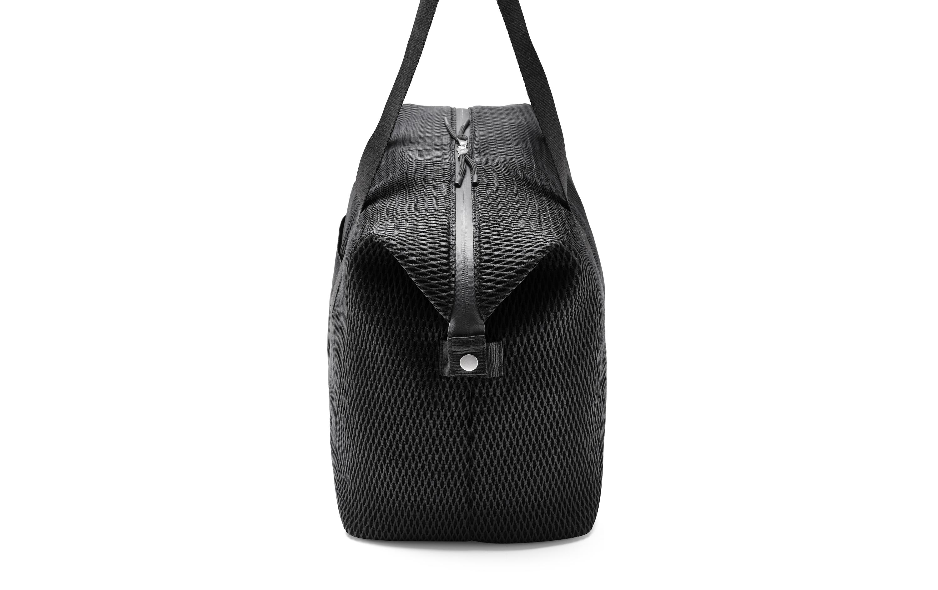 Reisenthel Reisetasche Weekender L Mesh Black