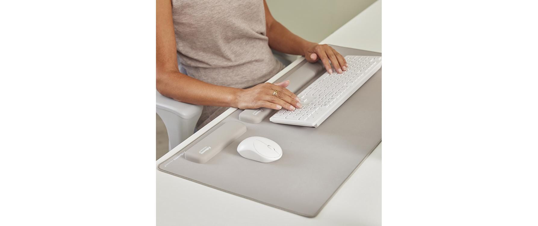 Fellowes Workplace Handgelenkauflage Breyta 470 mm Sand 1 Stück