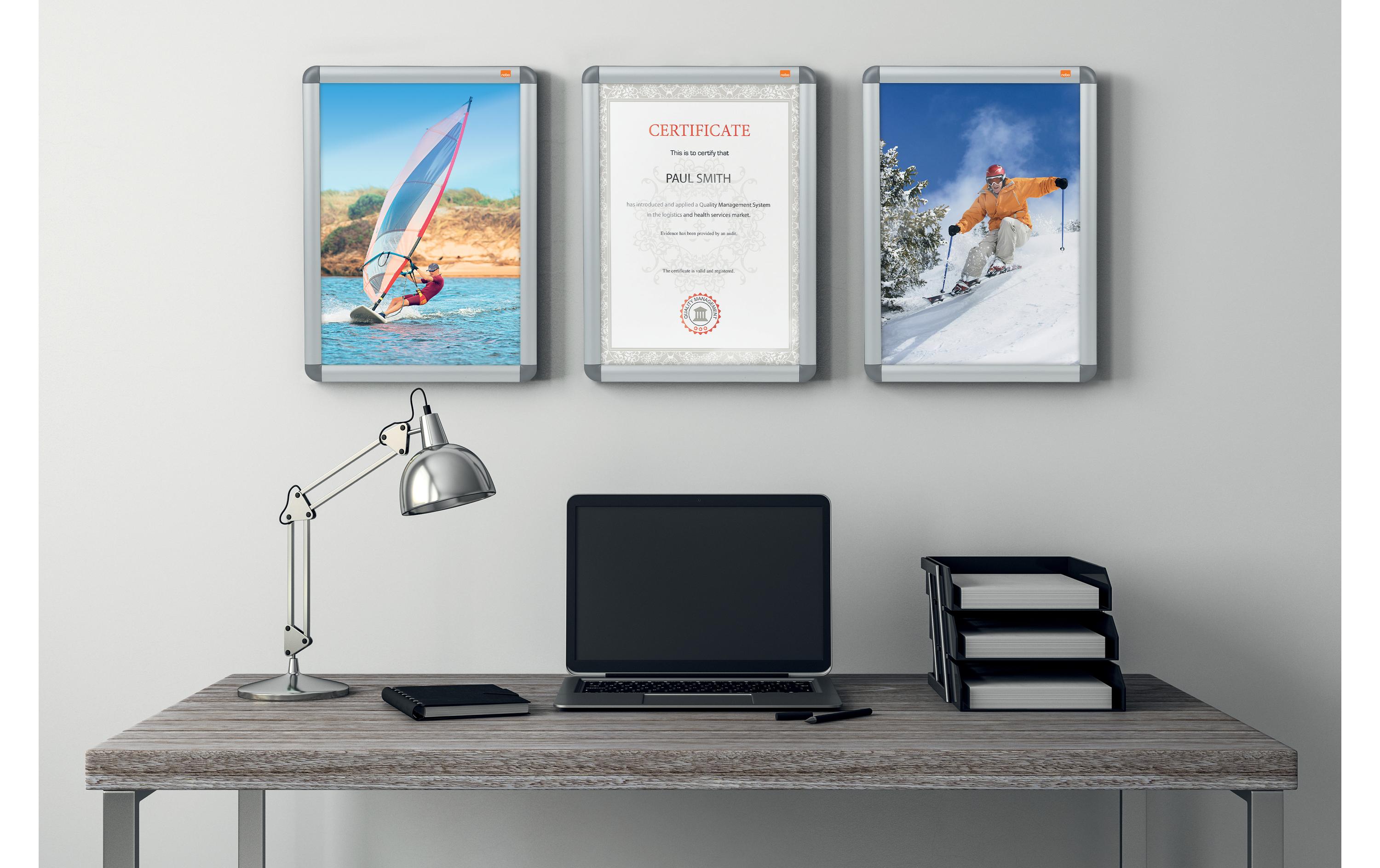 Nobo Premium Plus Plakatrahmen A3, freistehend und doppelseitig