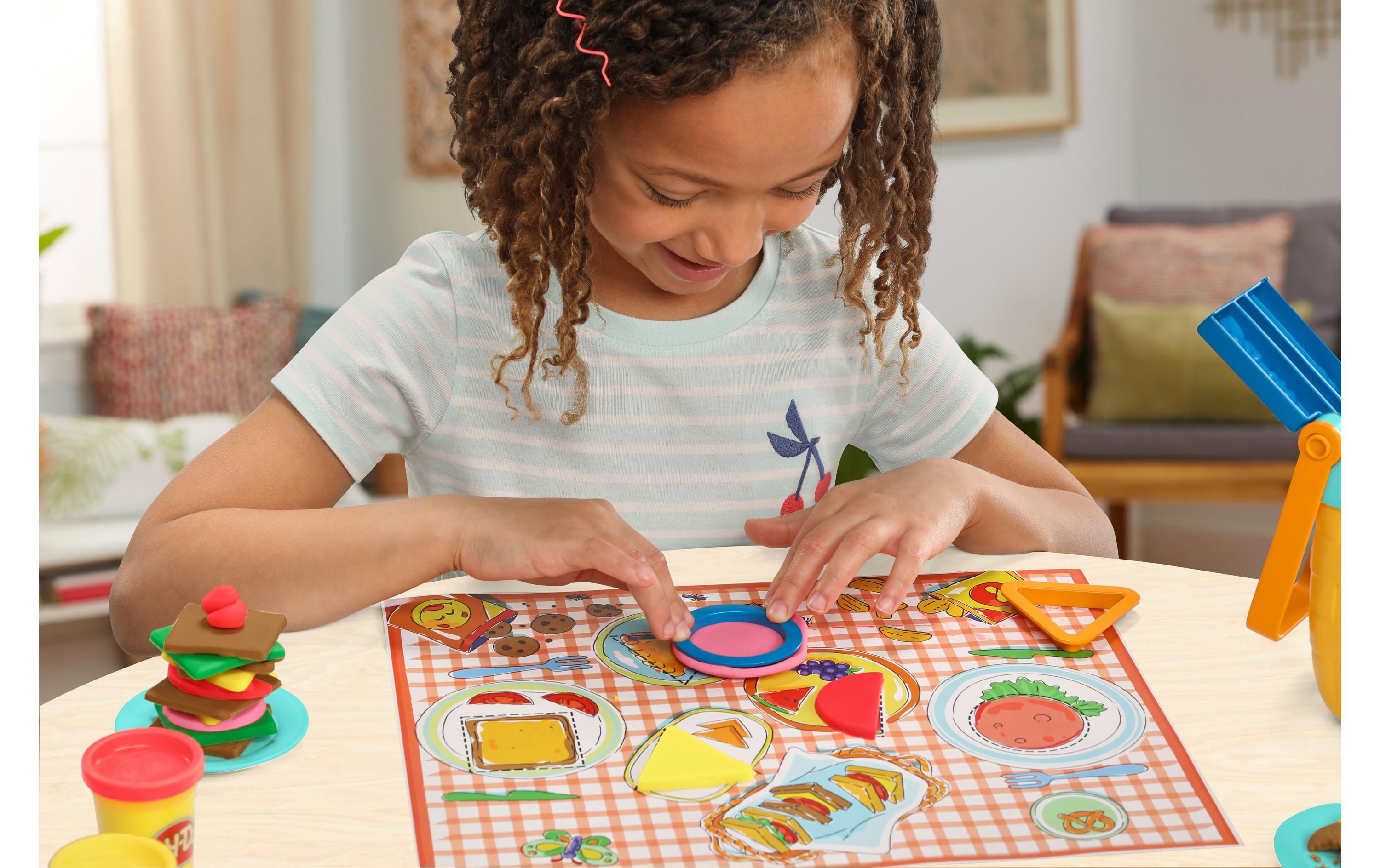 Play-Doh Knetspielzeug Korbi, der Picknick-Korb